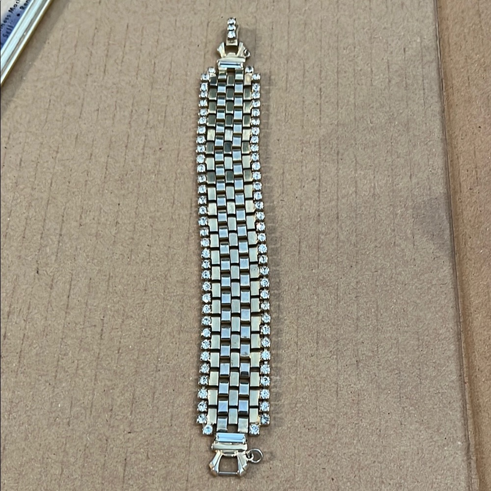 VINTAGE DENBE SIGNED Elegant Silver and Gold Bracelet